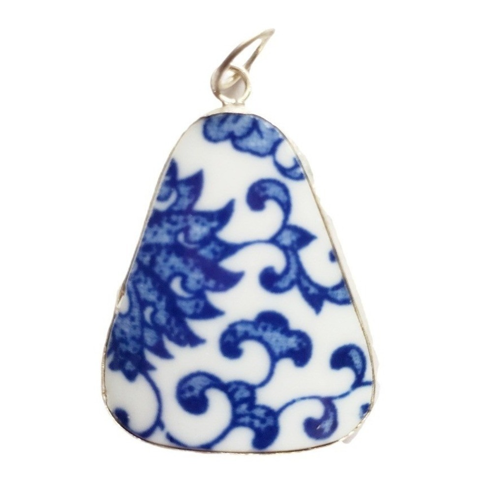 Vintage Ming Blue & White Broken China Porcelain Floral Pendant Silvertone Bezel